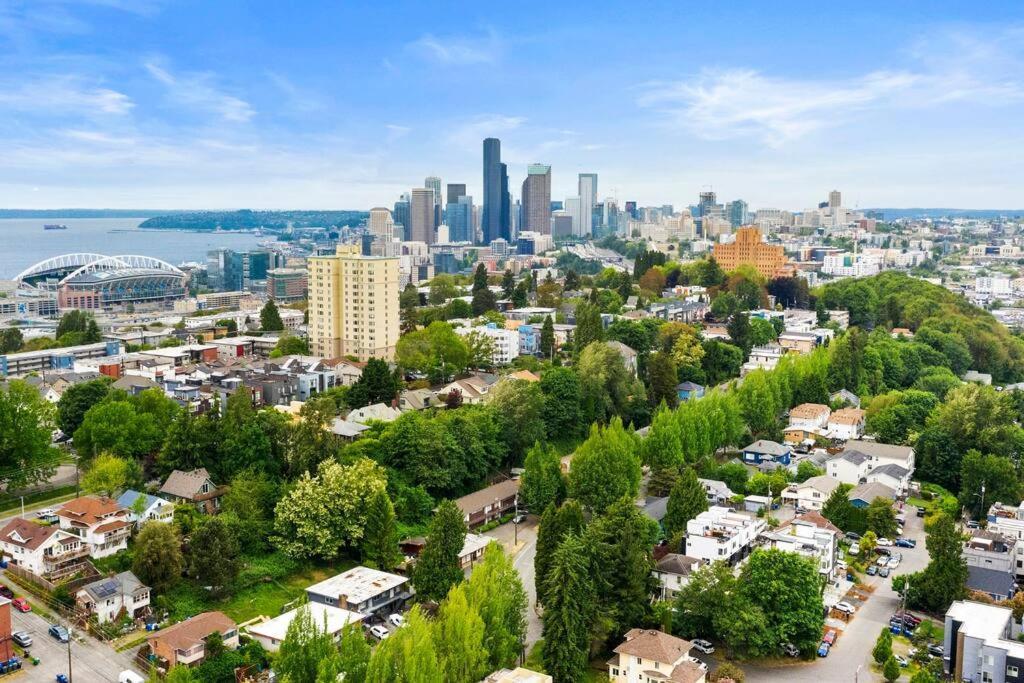 Seattle Cloud 2Br Prime Location Apartment Luaran gambar